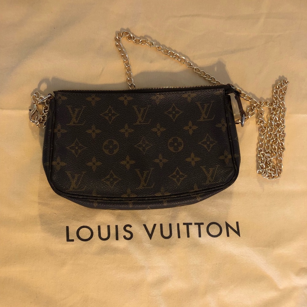 Louis Vuitton Pochette